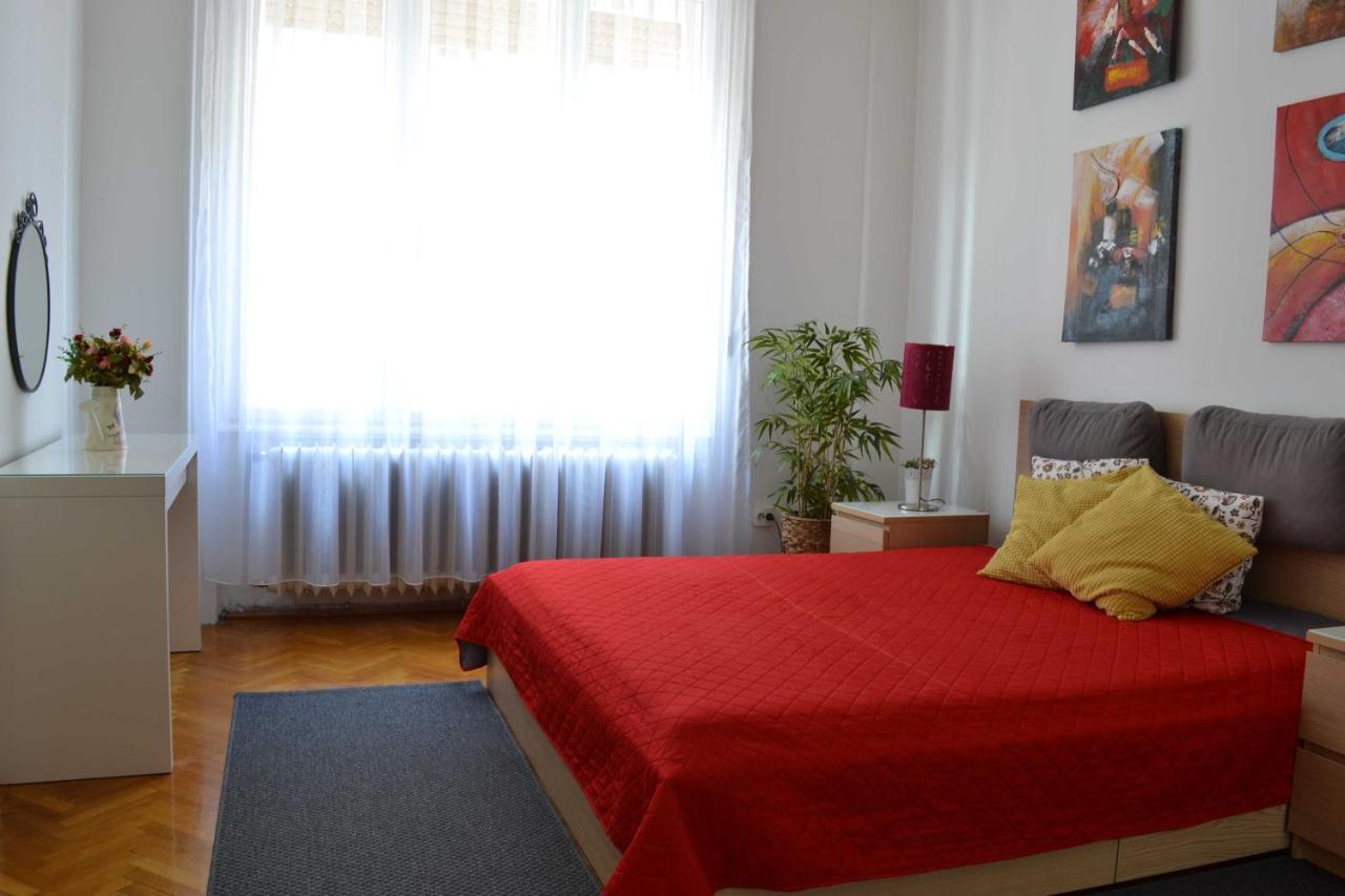 Paprika Apartment Grand Boedapest Buitenkant foto