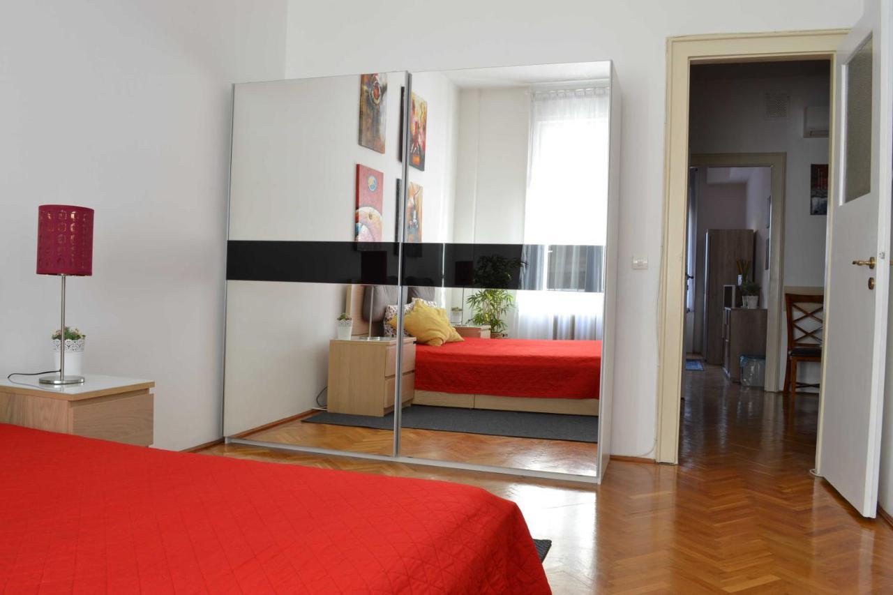 Paprika Apartment Grand Boedapest Buitenkant foto