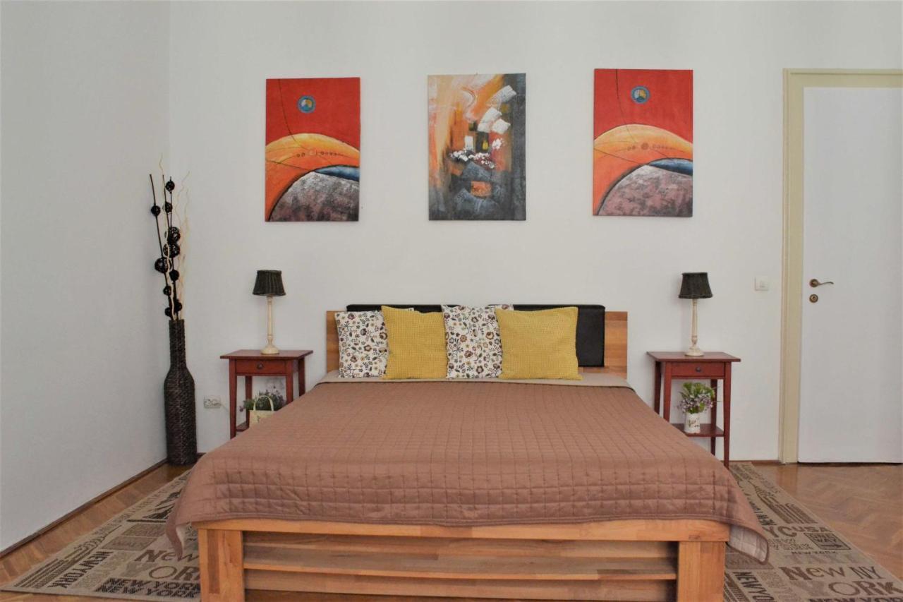 Paprika Apartment Grand Boedapest Buitenkant foto